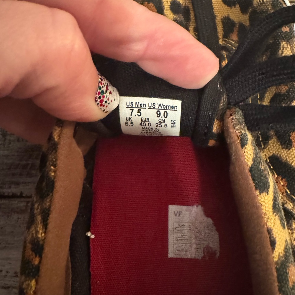 Vans Leopard Print Sneakers with Black and Brown Accents - Picture 6 of 6